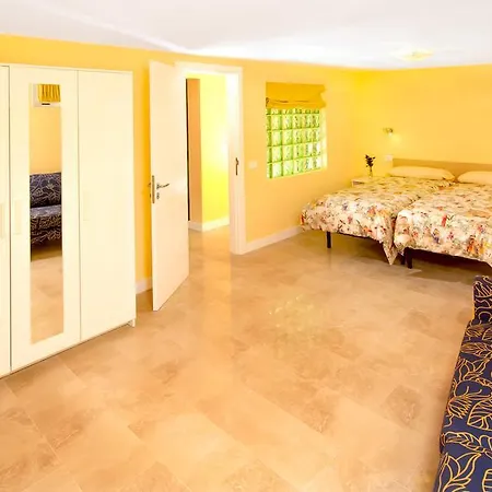 San Nicolas Apartment